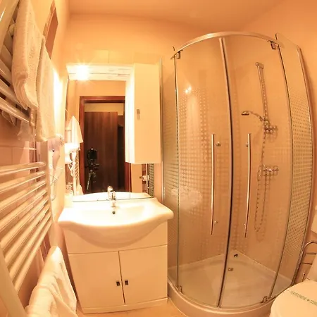 Bed and Breakfast Napraforgó Wellness Ház és Panzió Pécs Exterior foto
